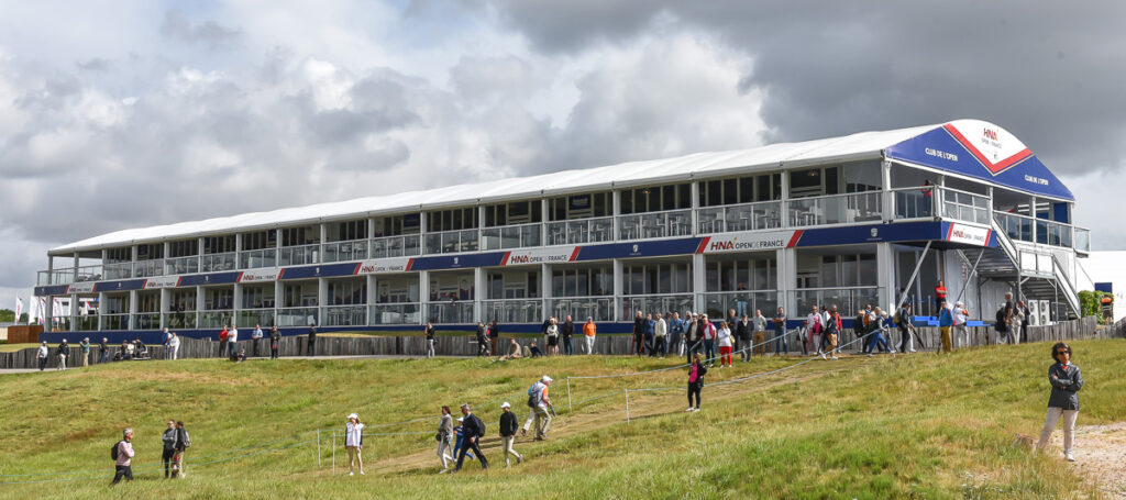 Temporary event structures at Open de France